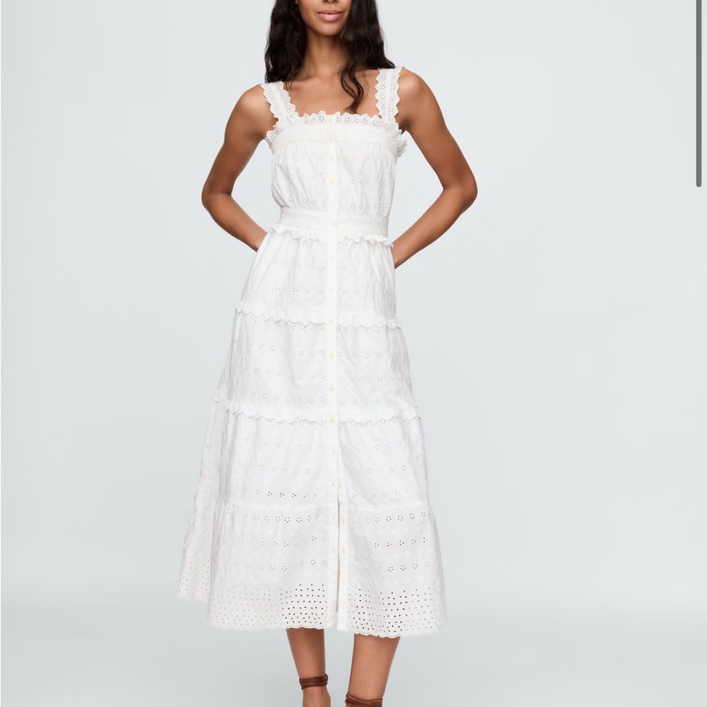 Doen x GAP Elegant White Eyelet Maxi Dress